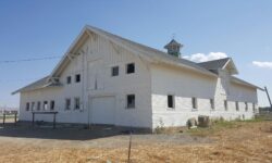 SugarFarmBarn3